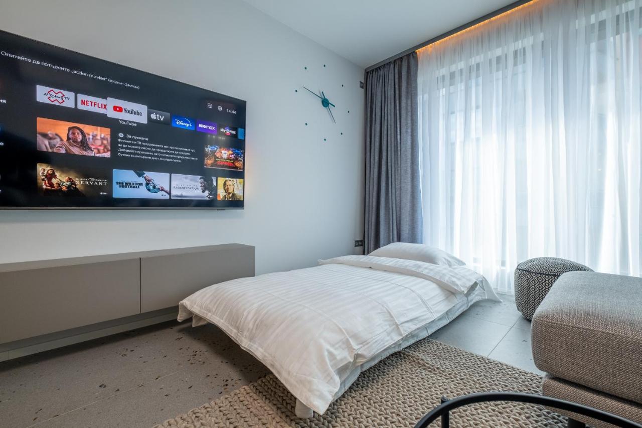 Emirates Lux Apartment And Parking Sofie Exteriér fotografie